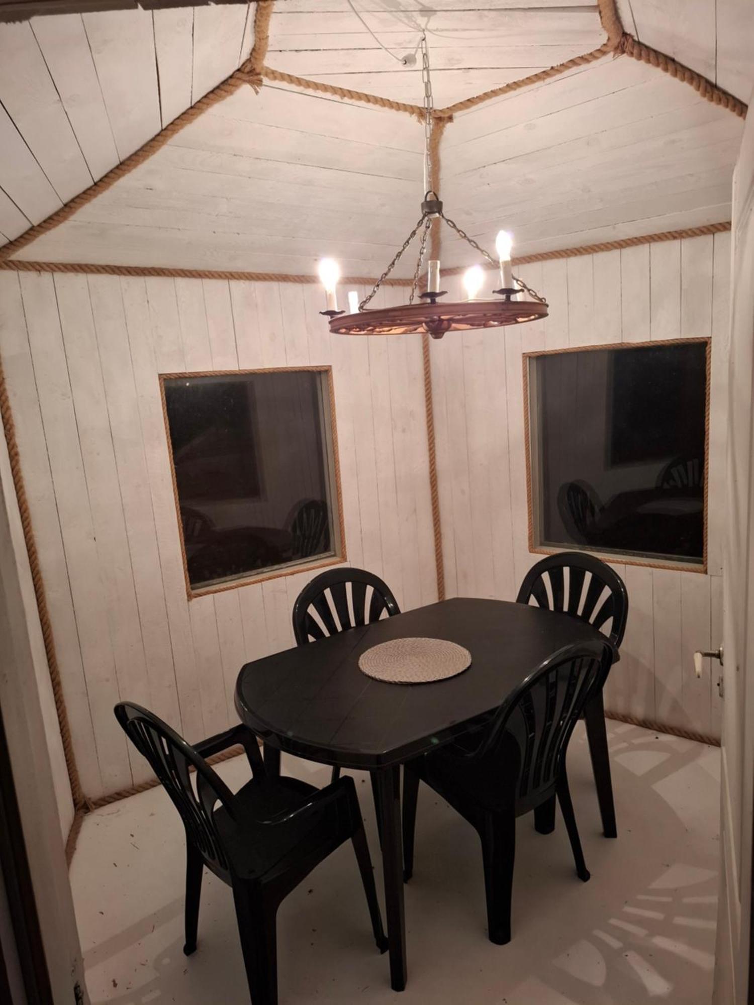 Вилла Gula Huset Perstorp Экстерьер фото